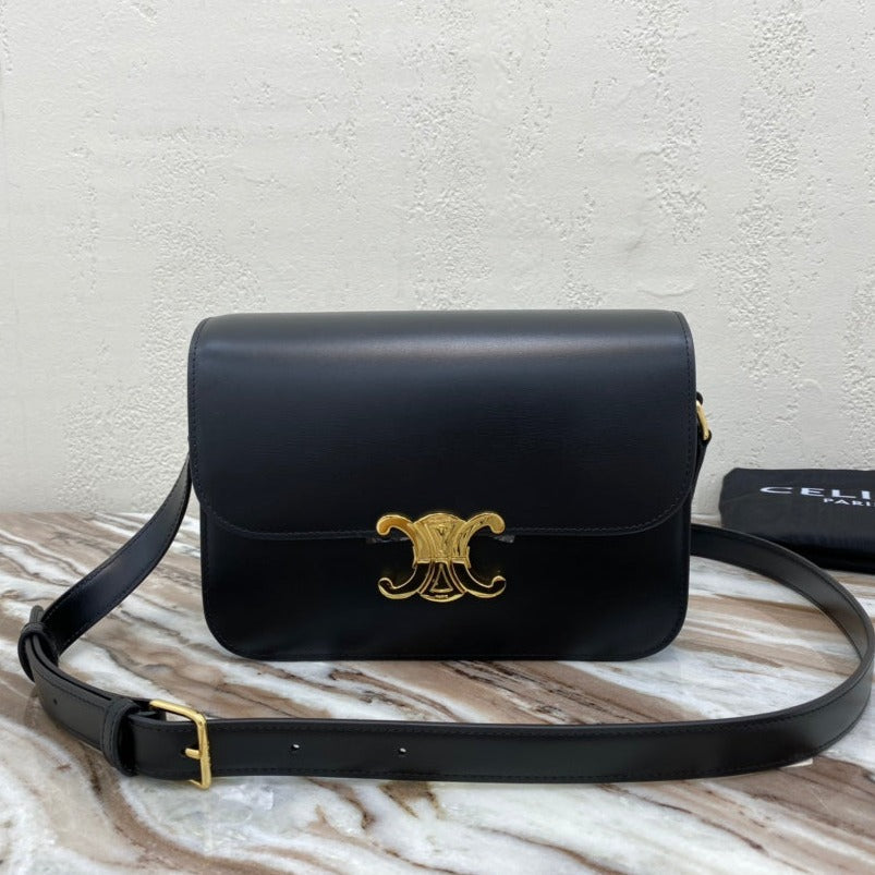 Celine CLASSIQUE TRIOMPHE 22 BLACK CALFSKIN GOLD HARDWARE