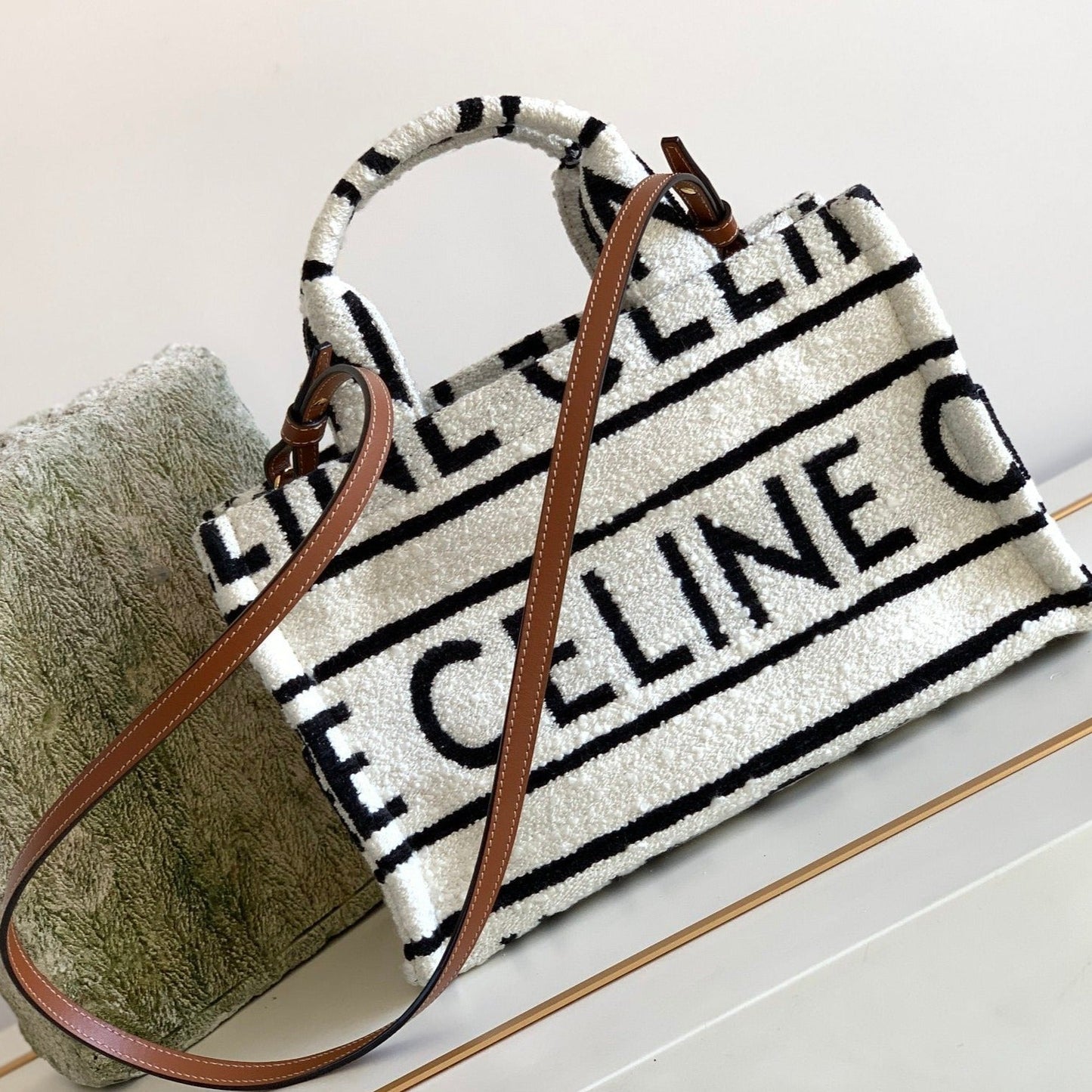 Celine TRIPHOME 26 FABRIC WHITE BLACK