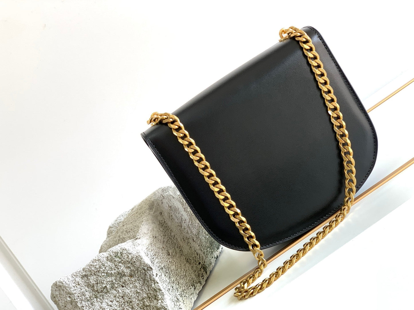Celine teen besace triomphe 18.5 black calfskin with chain