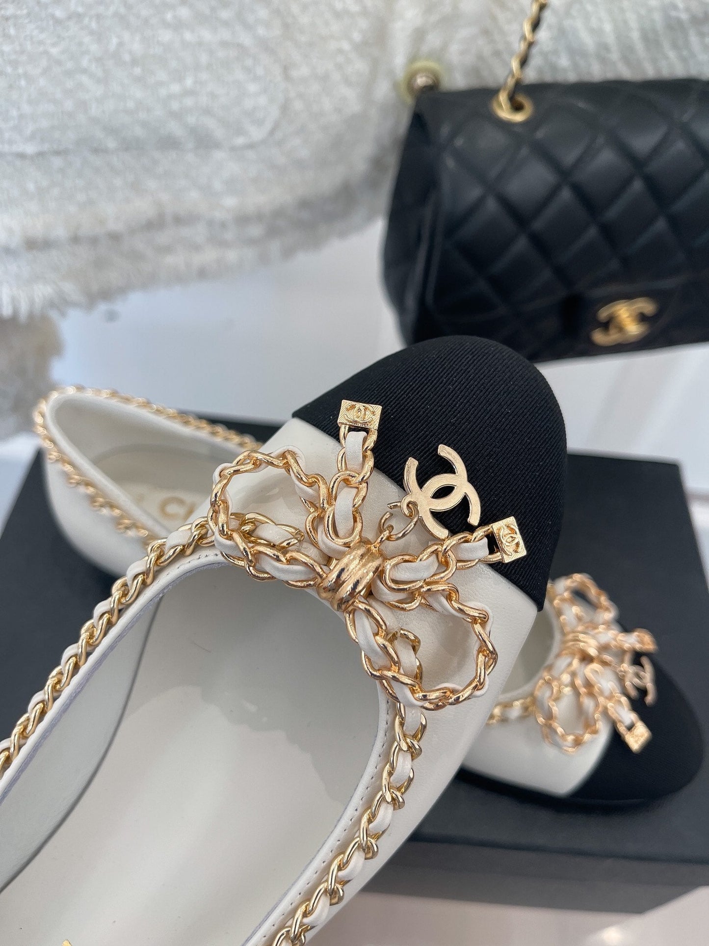 CHANEL Ballet Flats 25mm White Bow Tie Chain Lambskin