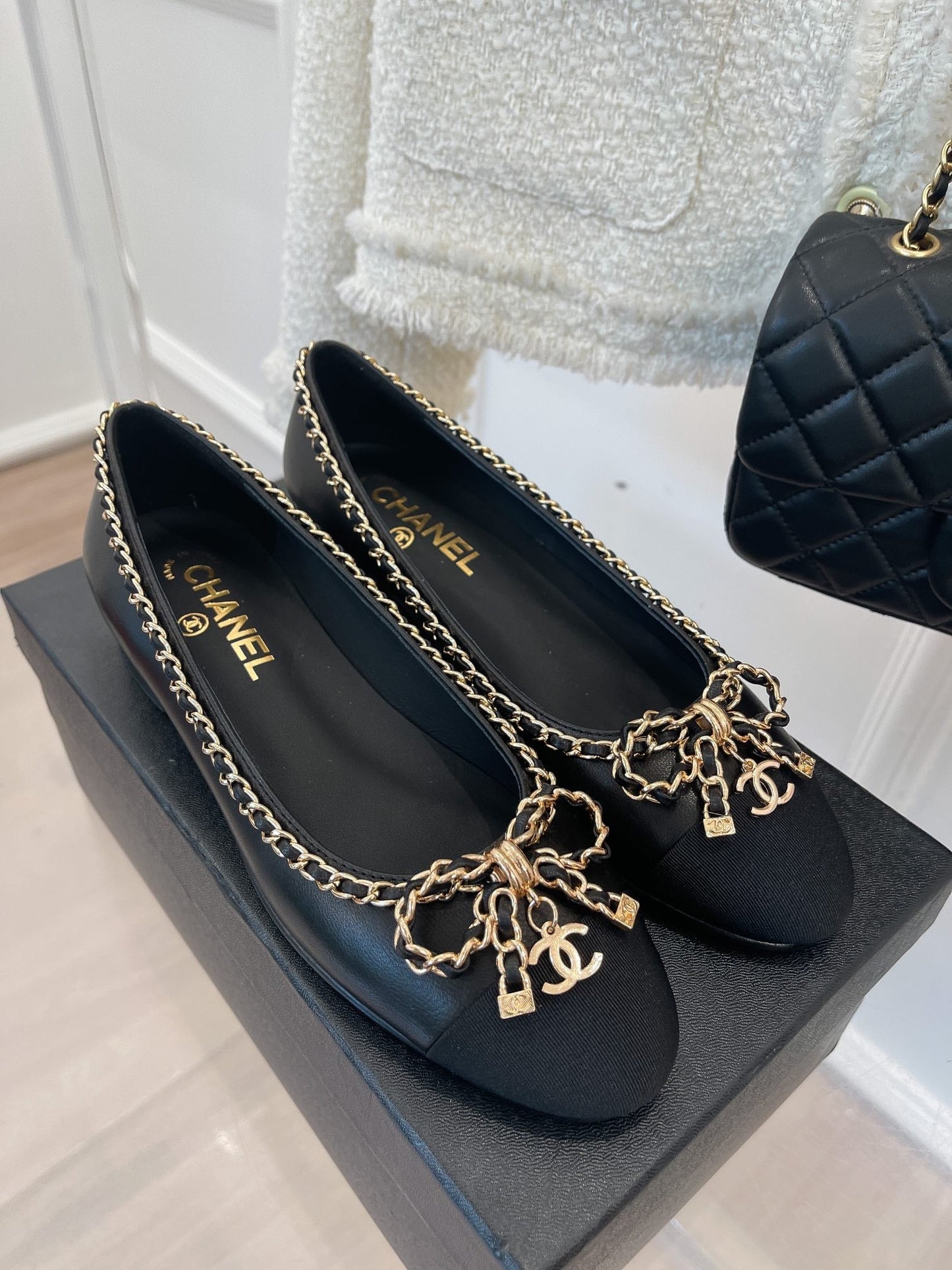 CHANEL Ballet Flats 25mm Black Bow Tie Chain Lambskin