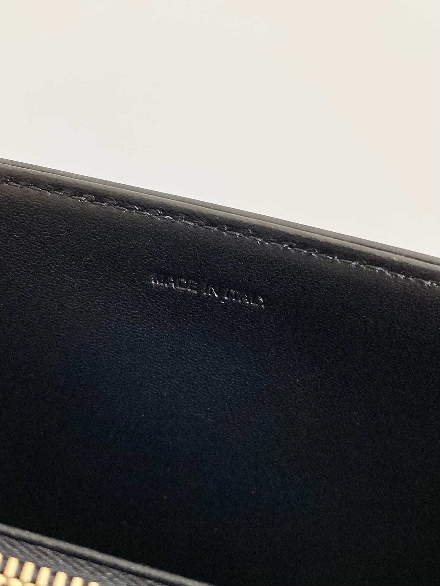 Celine TRAPEZOID UNDERARM TRIPHOME 26 BLACK CALFSKIN