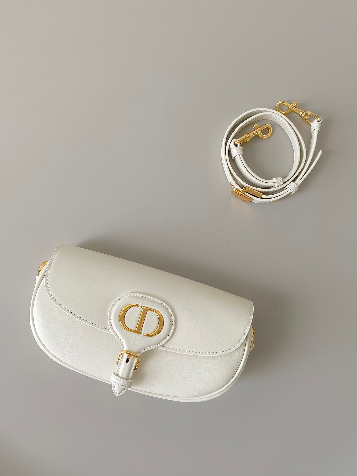 DIOR medium east west bobby 22cm white calfskin ghw