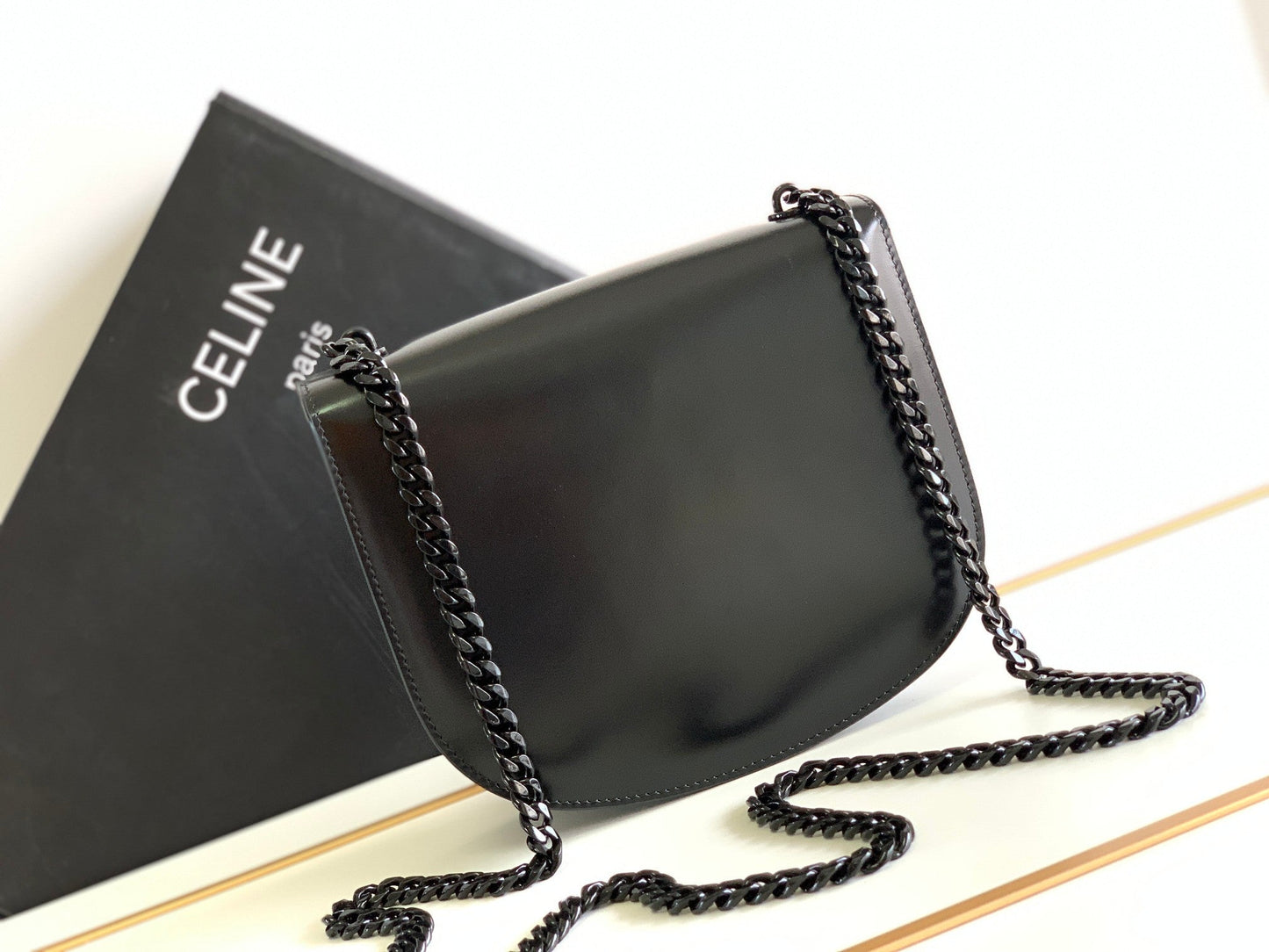 Celine teen besace triomphe 18.5 all black calfskin