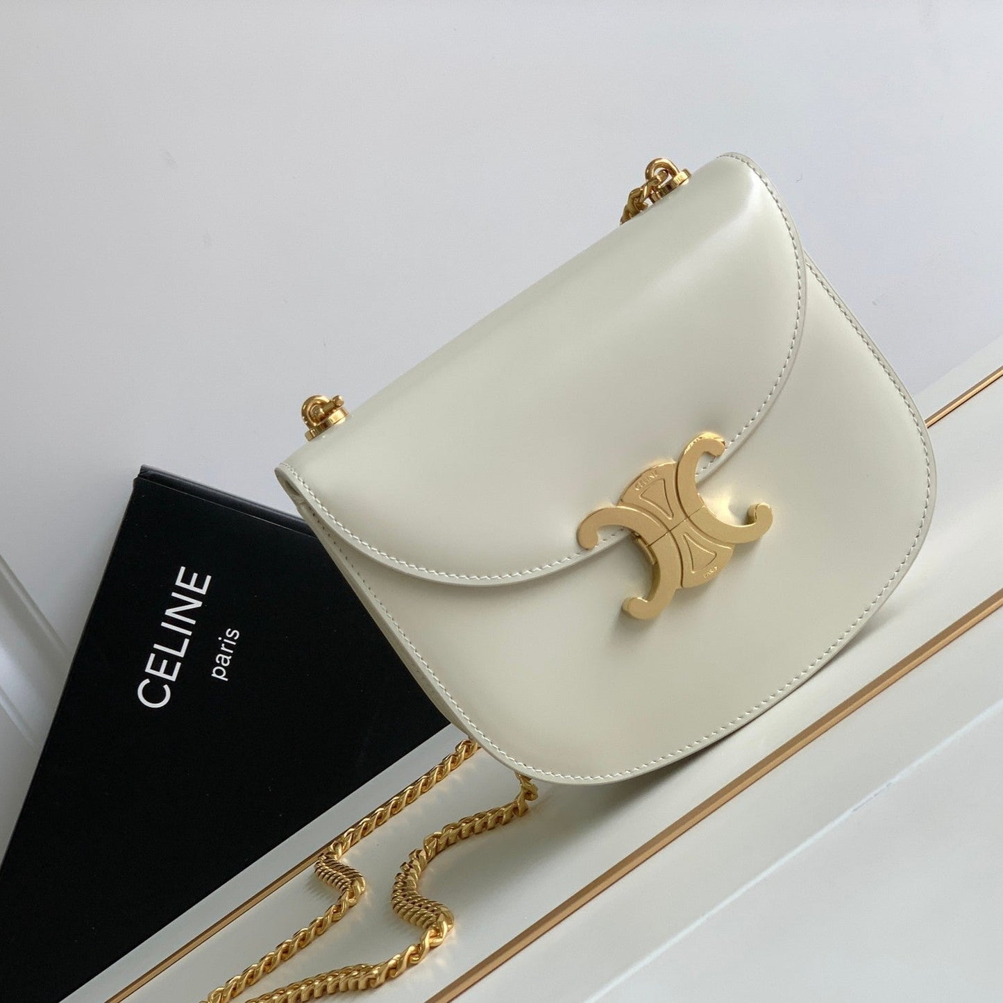 Celine teen besace triomphe 18.5 white calfskin with chain
