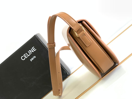 Celine teen besace triomphe 18.5 brown calfskin