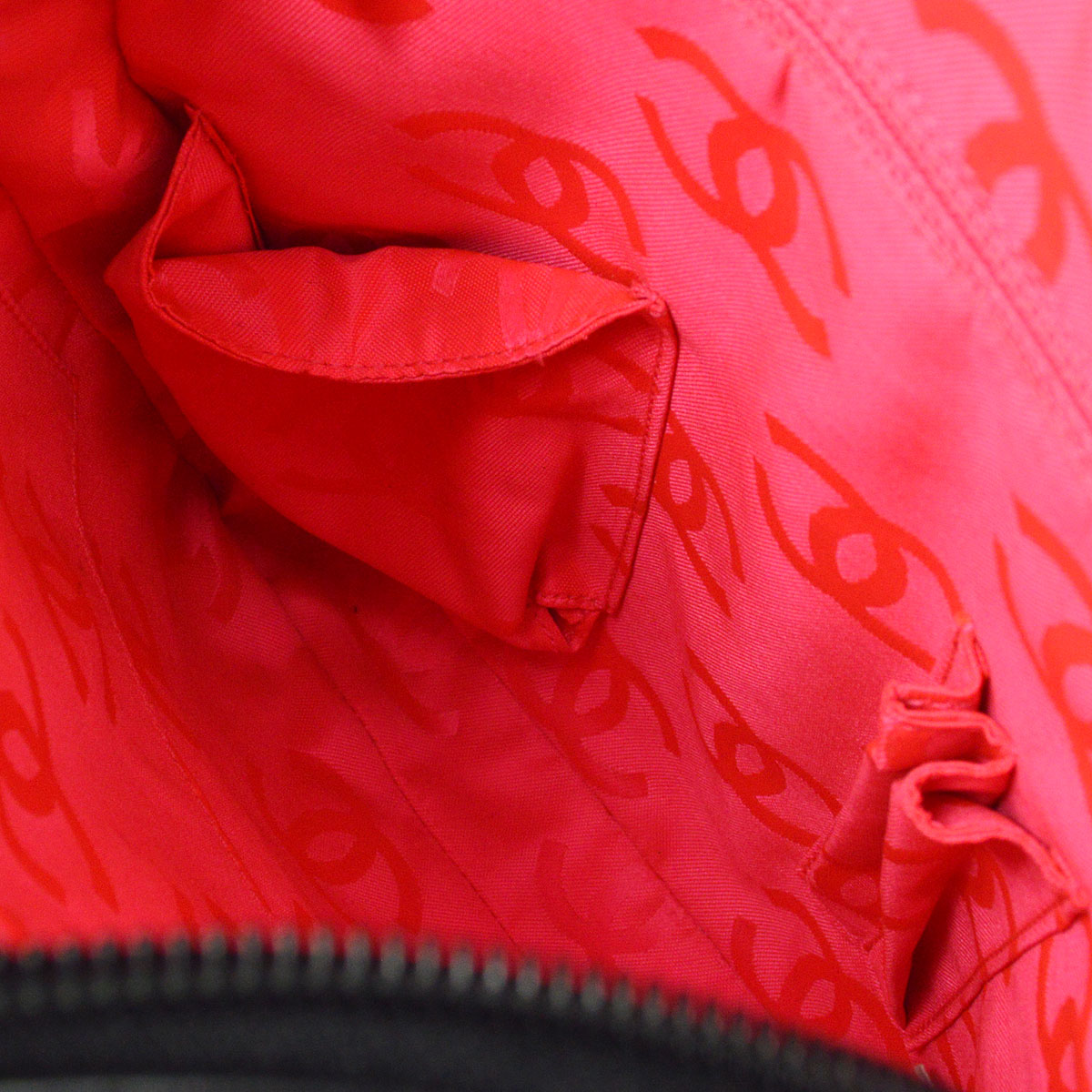 CHANEL 2004-2005 Cambon Ligne Shoulder Bag Black Calfskin