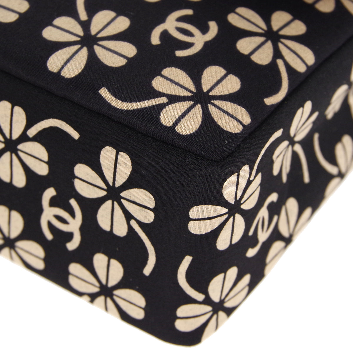 CHANEL 2000-2001 Clover Pattern Classic Single Flap Medium