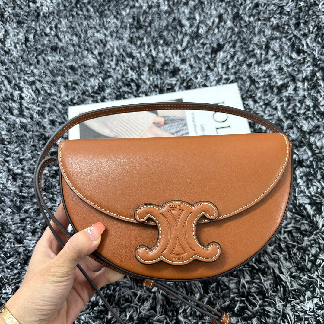 Celine BESACE TRIPHOME 23 CINNAMON BROWN CALFSKIN
