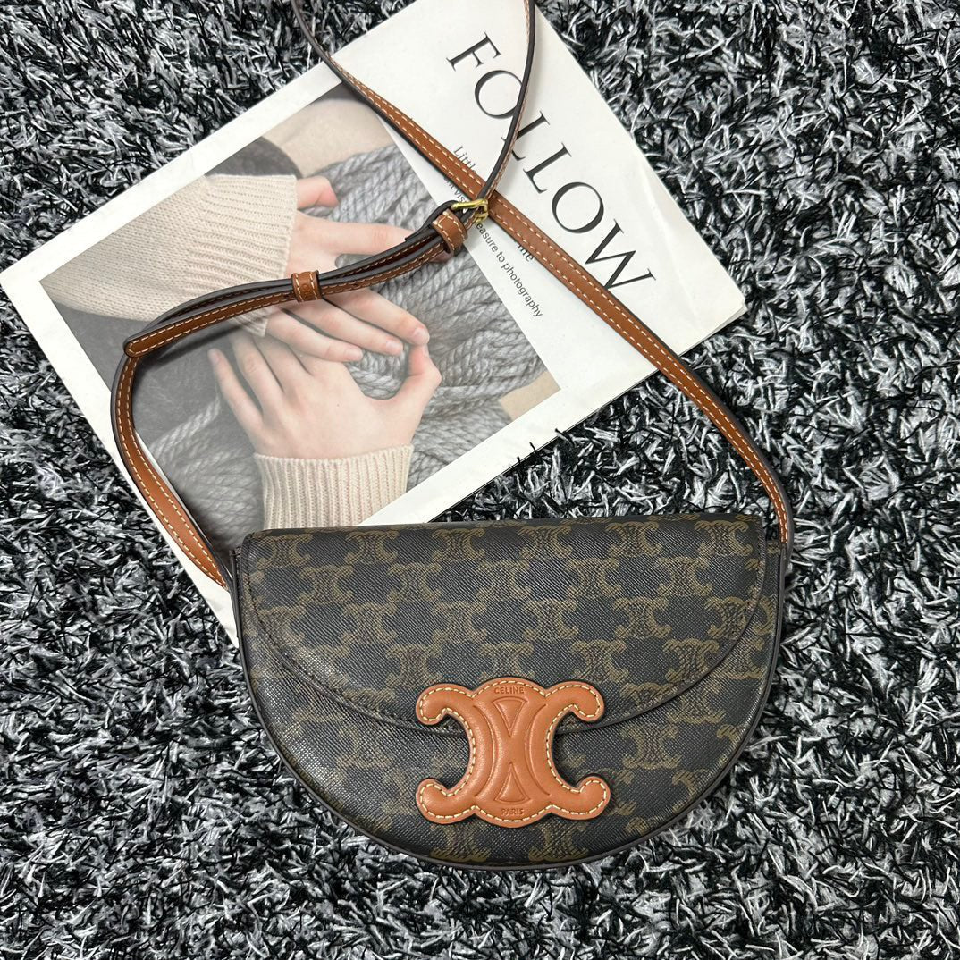 Celine BESACE TRIPHOME 23 BLACK PATTERN CALFSKIN
