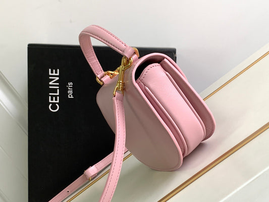 Celine TEEN CHAIN BESACE TRIOMPHE 15.5CM PINK CALFSKIN