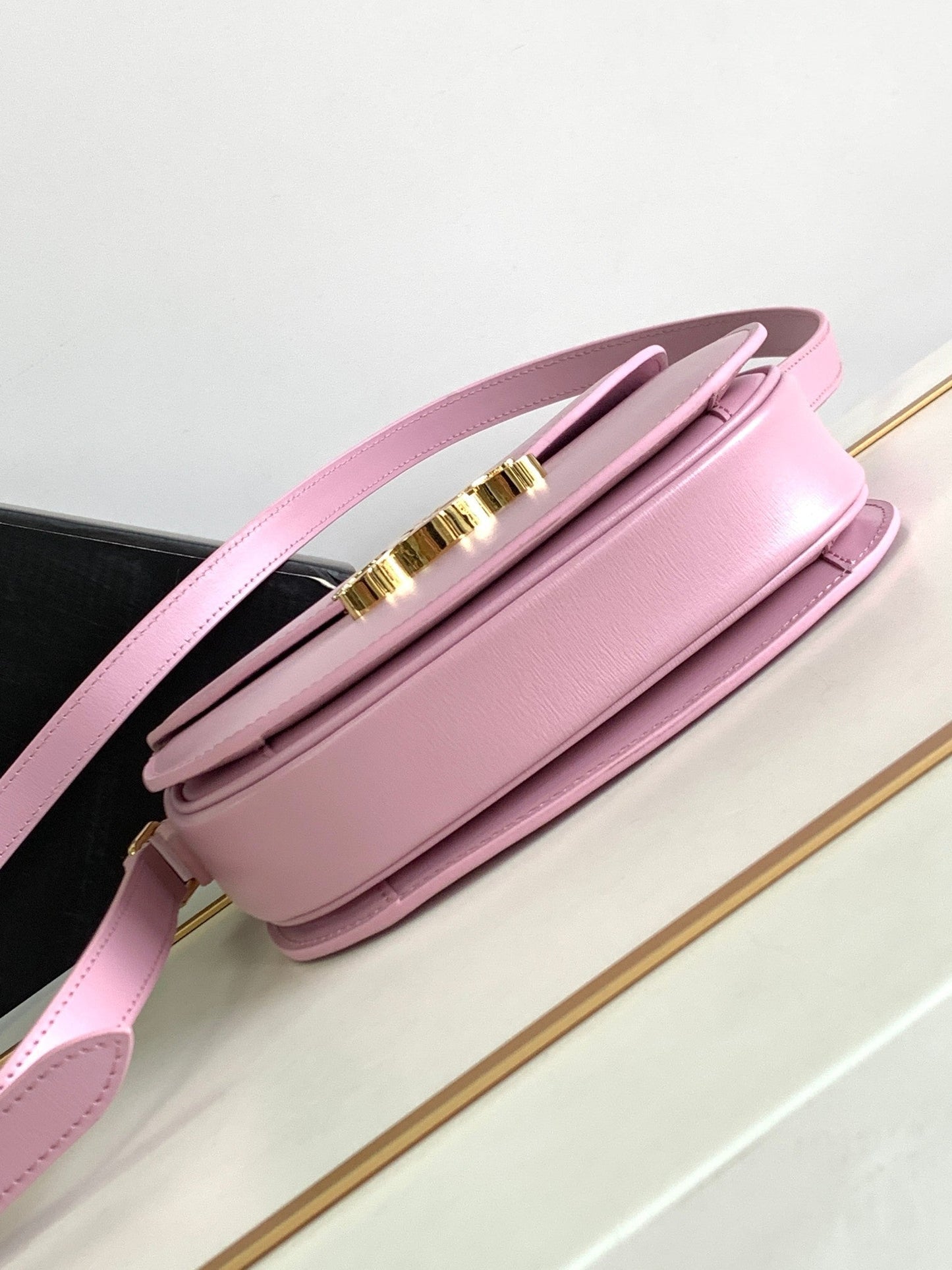 Celine teen besace triomphe 18.5 pink calfskin