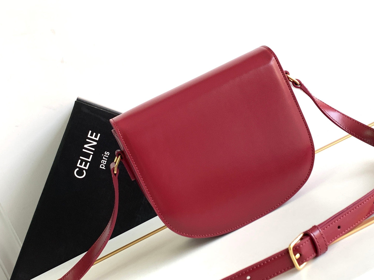 Celine teen besace triomphe 18.5 dark red calfskin