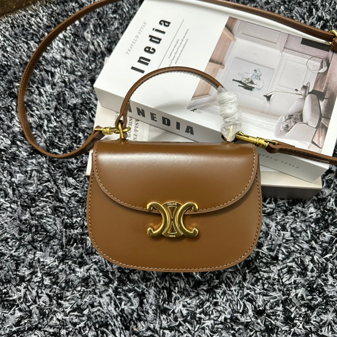 Celine BESACE TRIPHOME 17 CALFSKIN CARAMEL BROWN