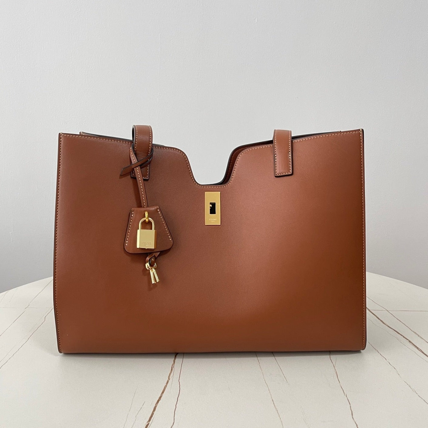 Celine cabas 16 37cm tan calfskin
