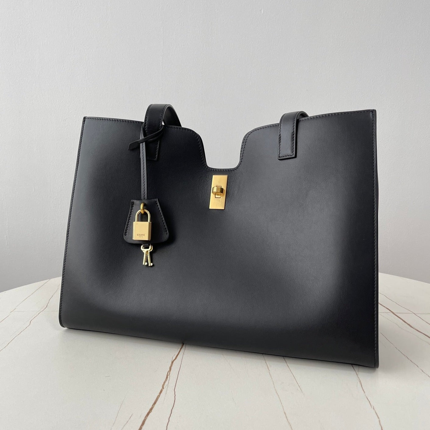 Celine cabas 16 37cm black calfskin
