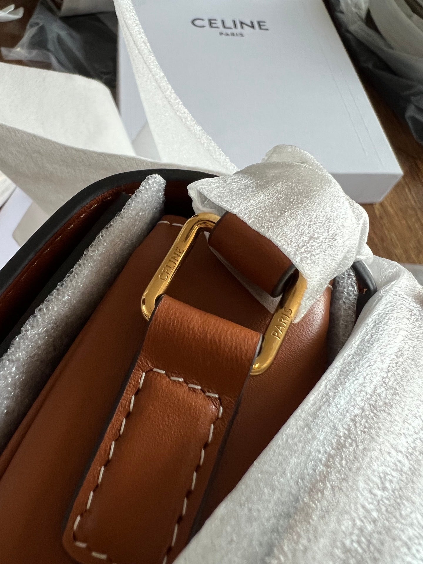 Celine TEEN TRIOMPHE 18 BROWN CALFSKIN GOLD HARDWARE