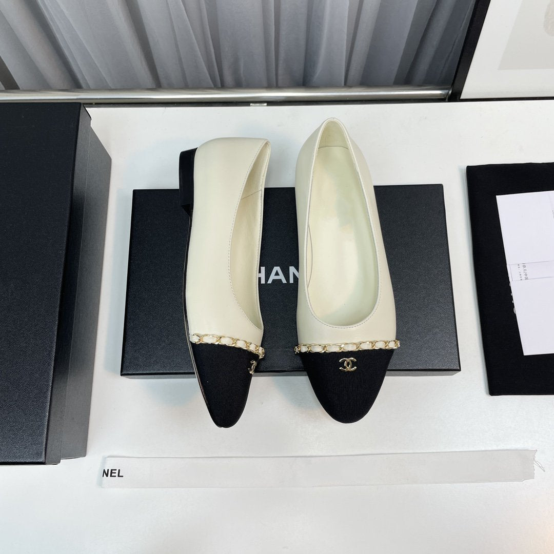 CHANEL ballet flat cream lambskin black leather chain grosgrain