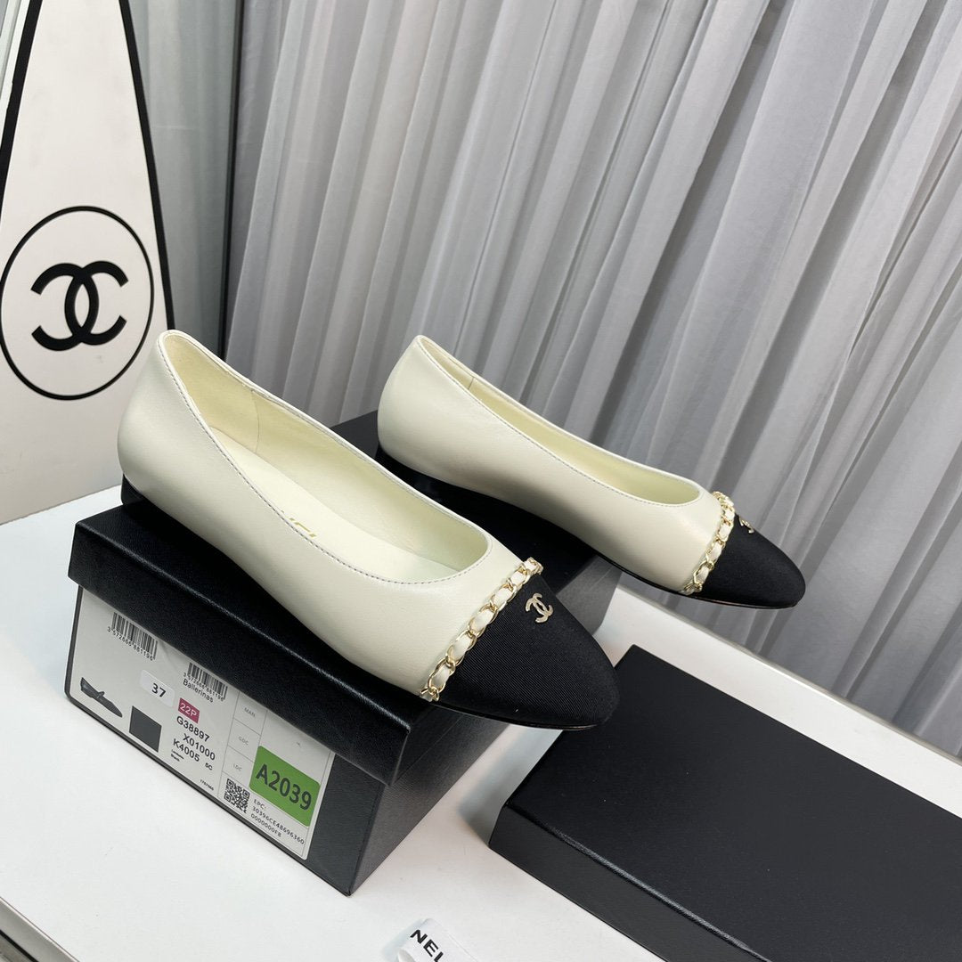 CHANEL ballet flat cream lambskin black leather chain grosgrain