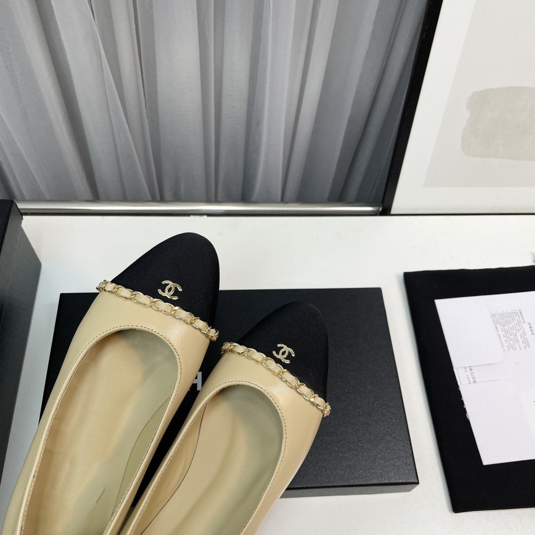 CHANEL ballet flat beige lambskin black leather chain grosgrain