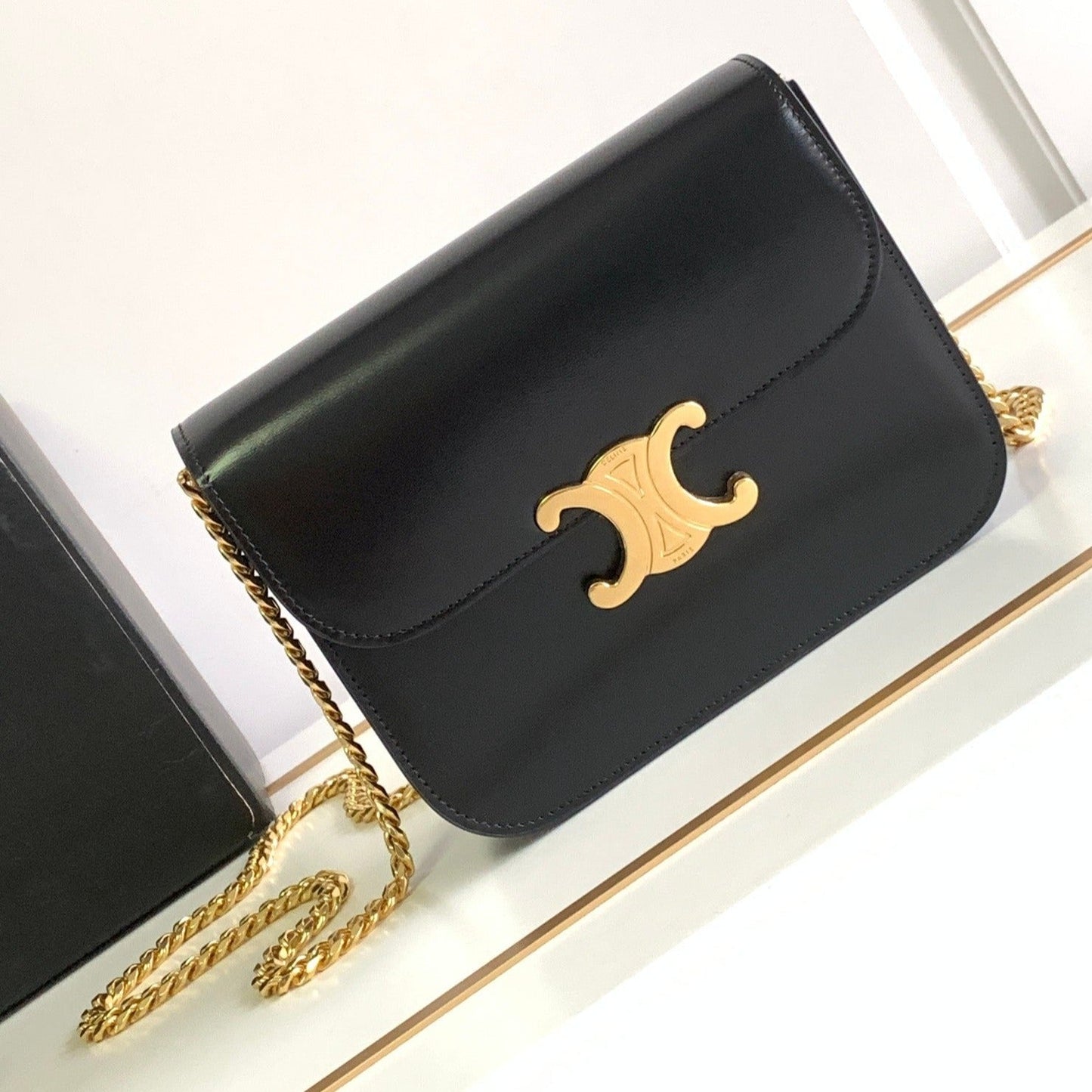 Celine COLLEGE TRIOMPHE 20 BLACK CLAFSKIN GOLD HARDWARE
