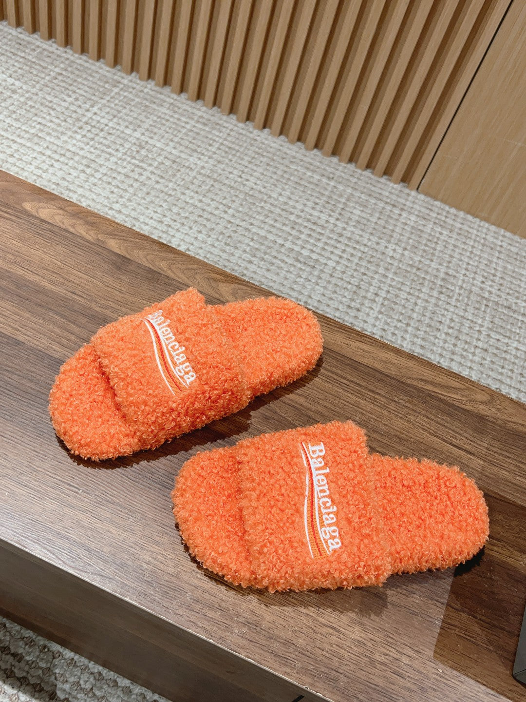 Balanciaga FURRY SLIDES IN ORANGE CURLY SHEARLING