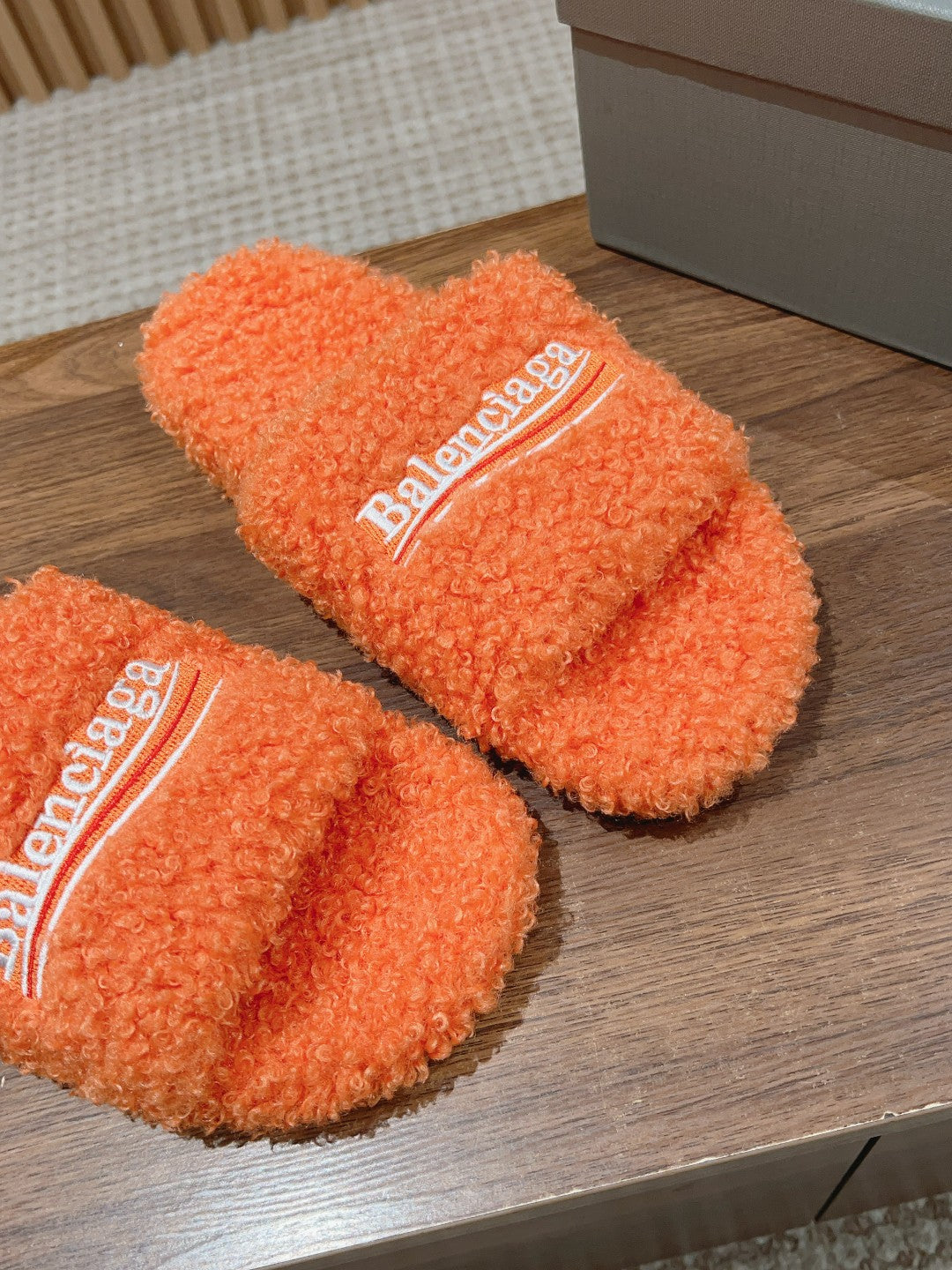 Balanciaga FURRY SLIDES IN ORANGE CURLY SHEARLING