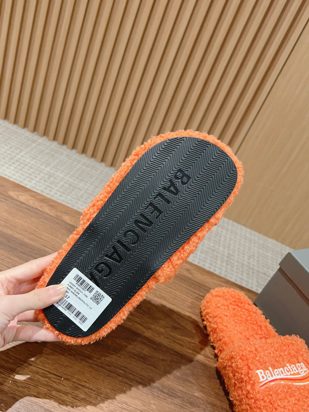 Balanciaga FURRY SLIDES IN ORANGE CURLY SHEARLING