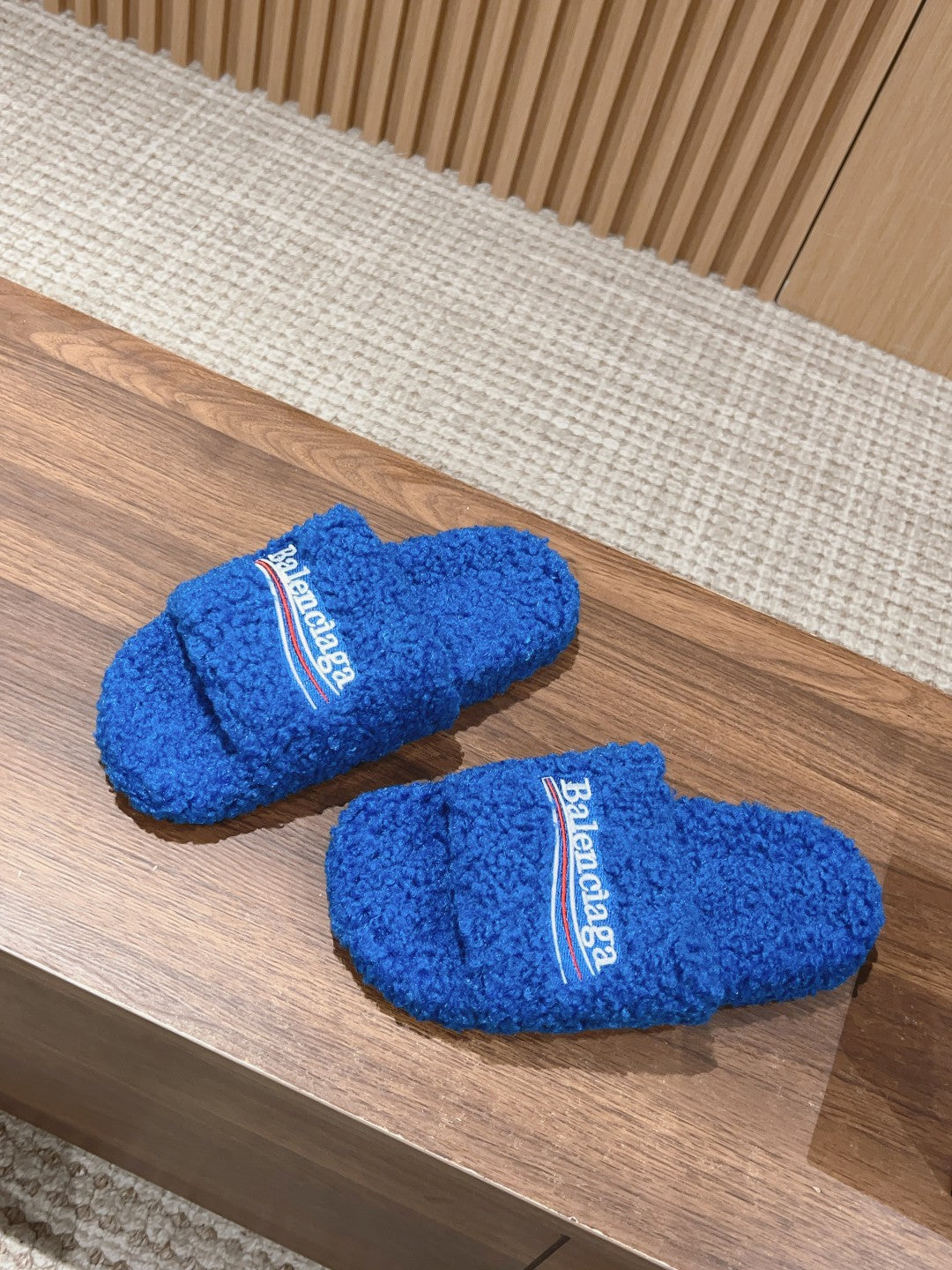 Balanciaga FURRY SLIDES IN COBALT BLUE CURLY SHEARLING