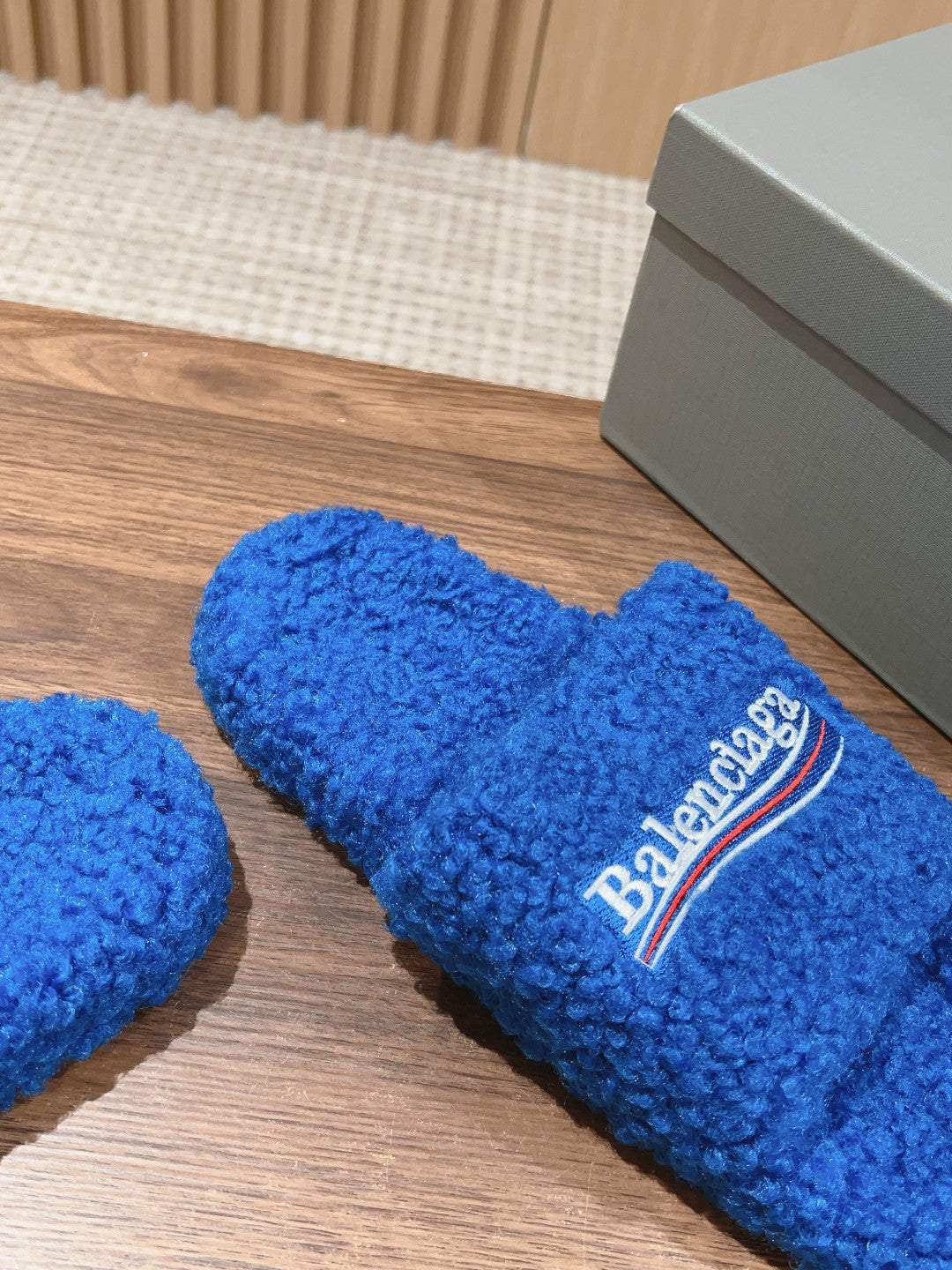 Balanciaga FURRY SLIDES IN COBALT BLUE CURLY SHEARLING