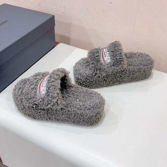 Balanciaga THICK-SOLED SLIPPERS IN GRAY WOOL