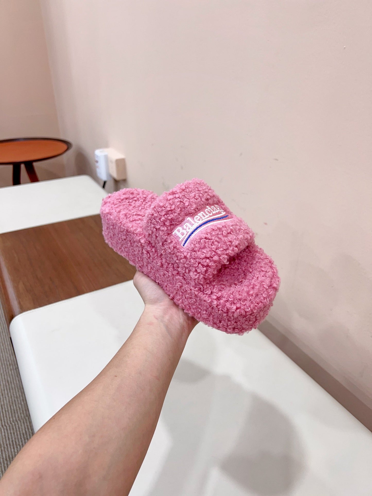 Balanciaga THICK-SOLED SLIPPERS IN PINK WOOL