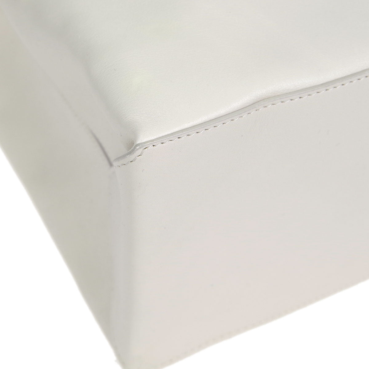 Chanel * 2008-2009 Essential Tote Bag 40 White Calfskin