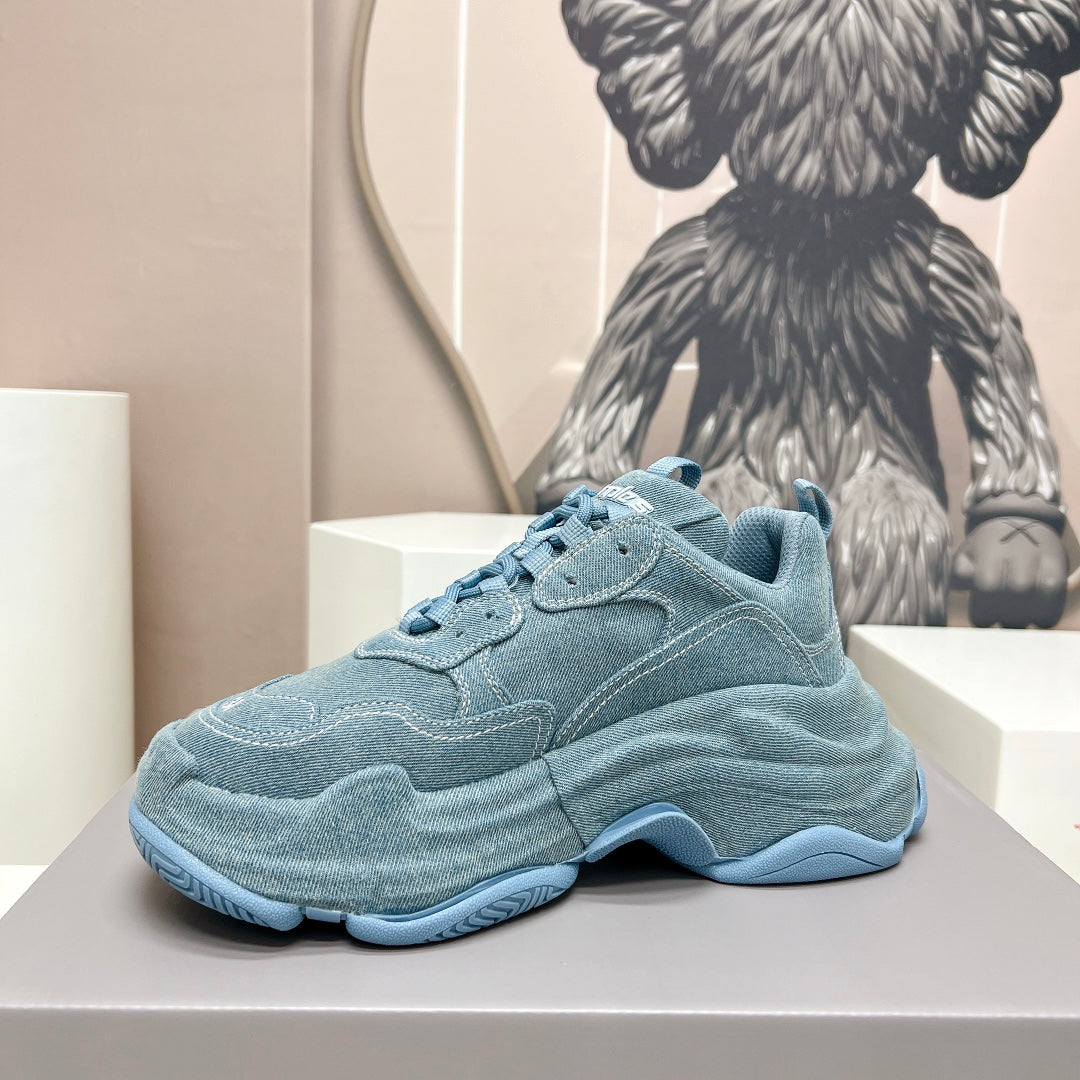 Balanciaga TRIPLE S SNEAKER IN BLUE DENIM