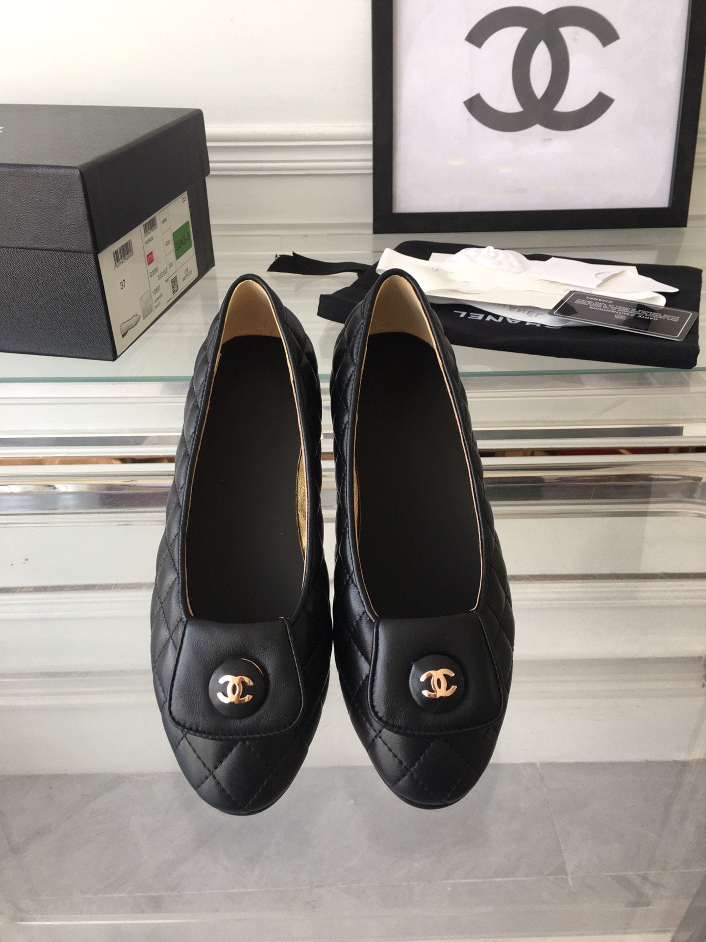 CHANEL ballet flat black quilted gold lock