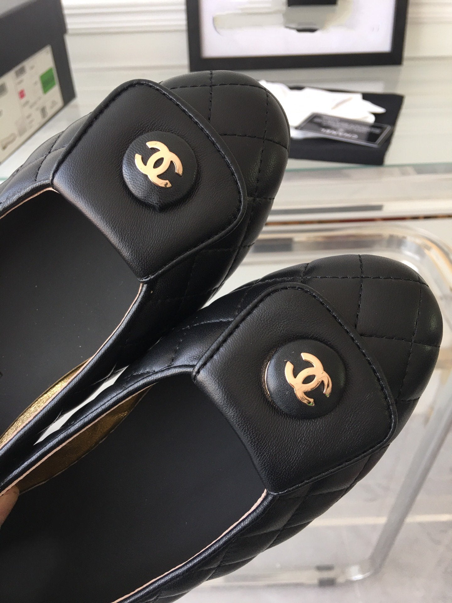 CHANEL ballet flat black quilted gold lock