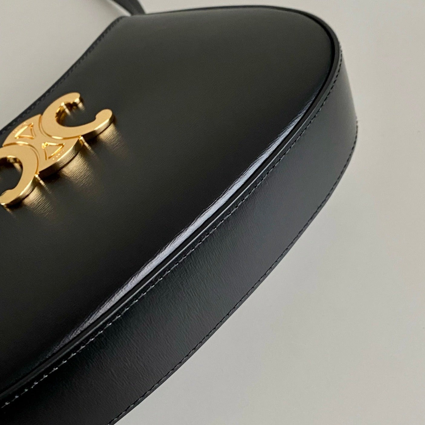 Celine TRIOMPHE 22 BLACK CALFSKIN
