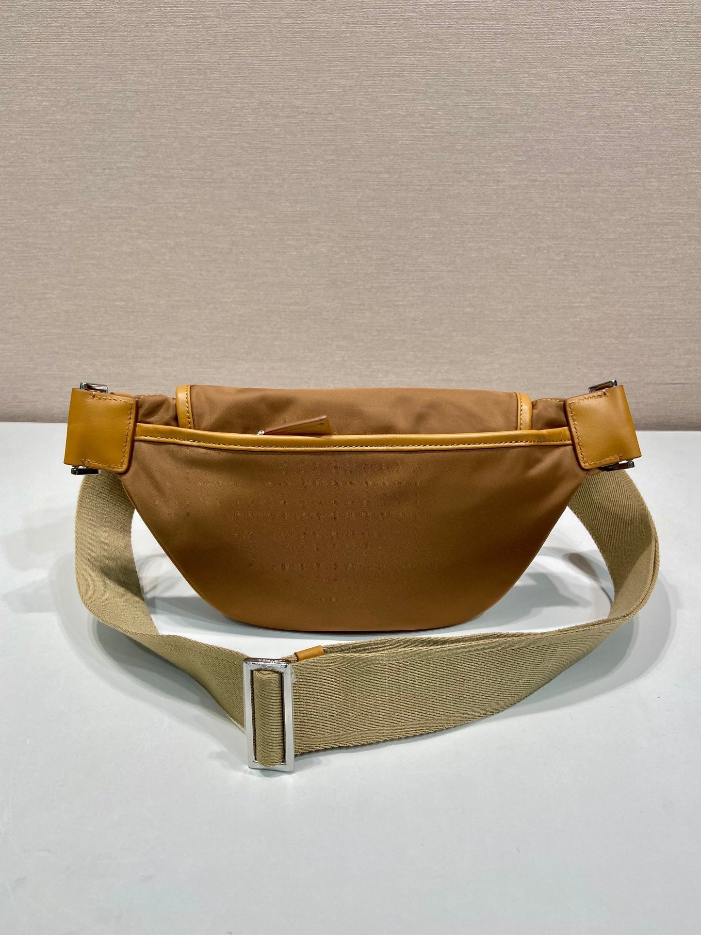 PRADA BELT BAG 18 IN SEPIA BROWN RE-NYLON AND CALFSKIN TRIM
