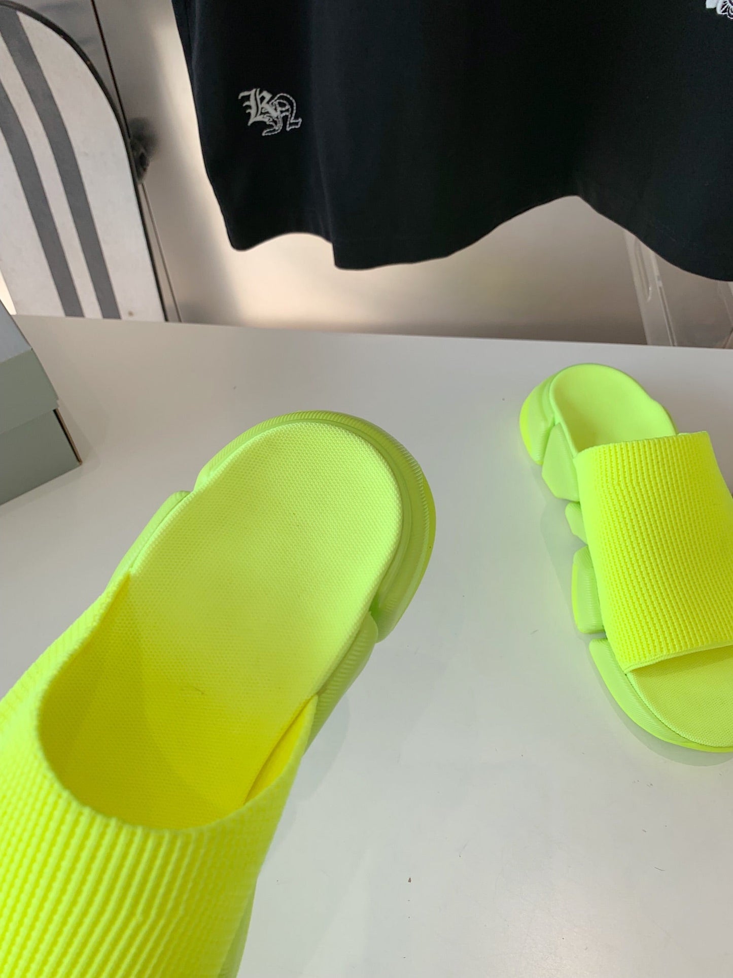 Balanciaga SPEED 2.0 SLIDE SANDAL IN NEON GREEN RECYCLED KNIT