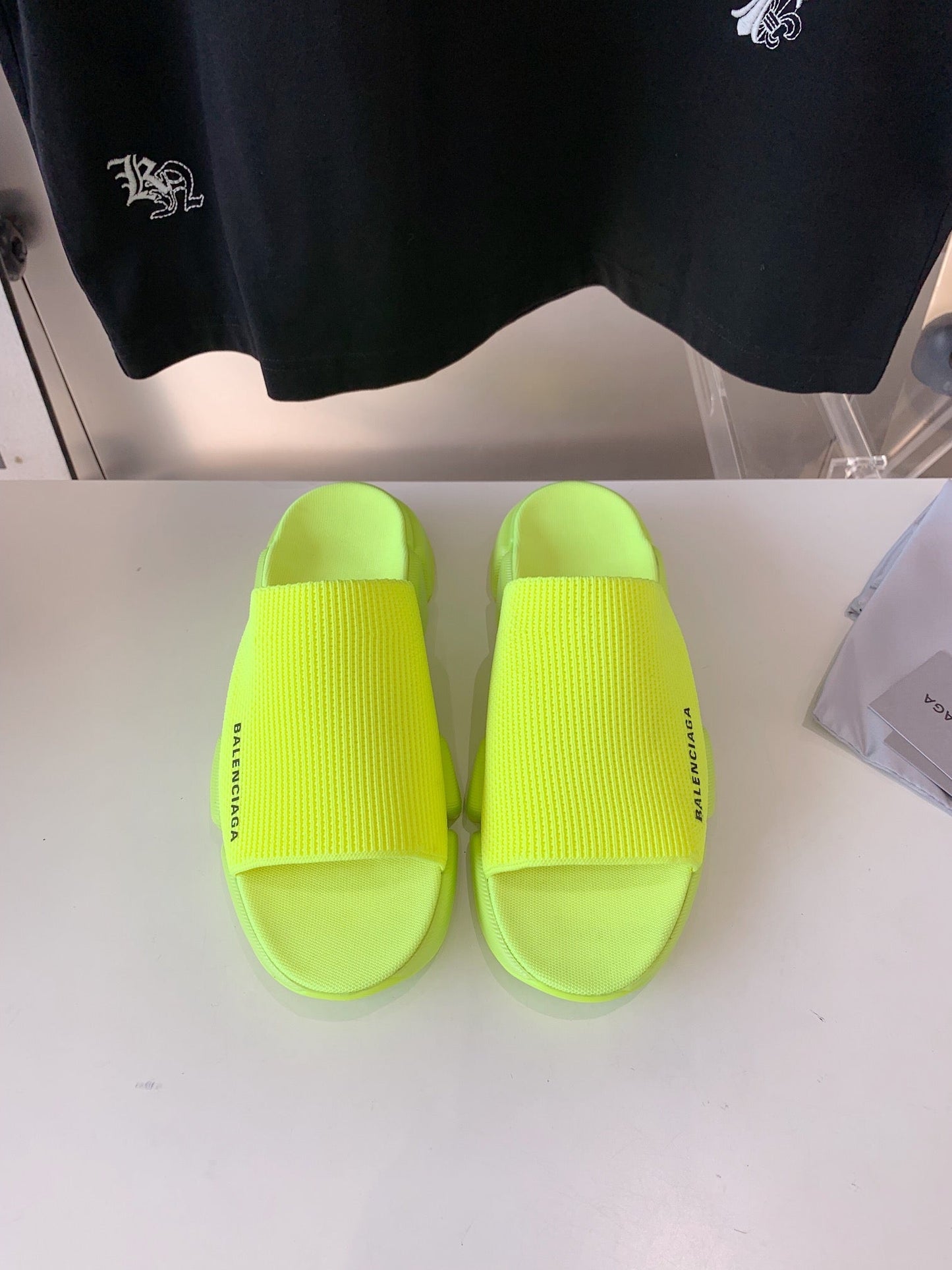Balanciaga SPEED 2.0 SLIDE SANDAL IN NEON GREEN RECYCLED KNIT