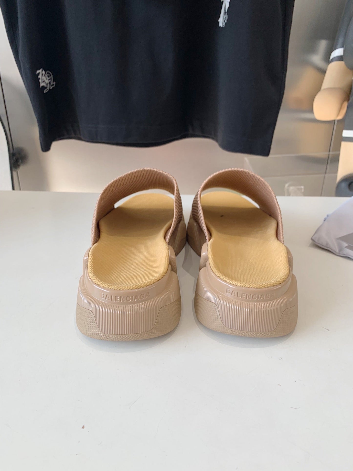 Balanciaga SPEED 2.0 SLIDE SANDAL IN BEIGE RECYCLED KNIT