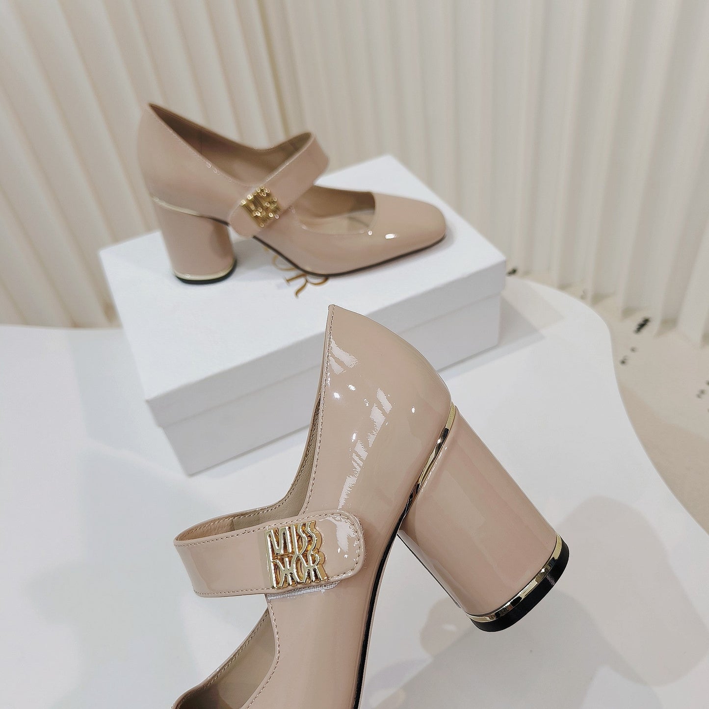 DIOR Miss  DIOR Pump 85mm In Beige Cowhide 111355