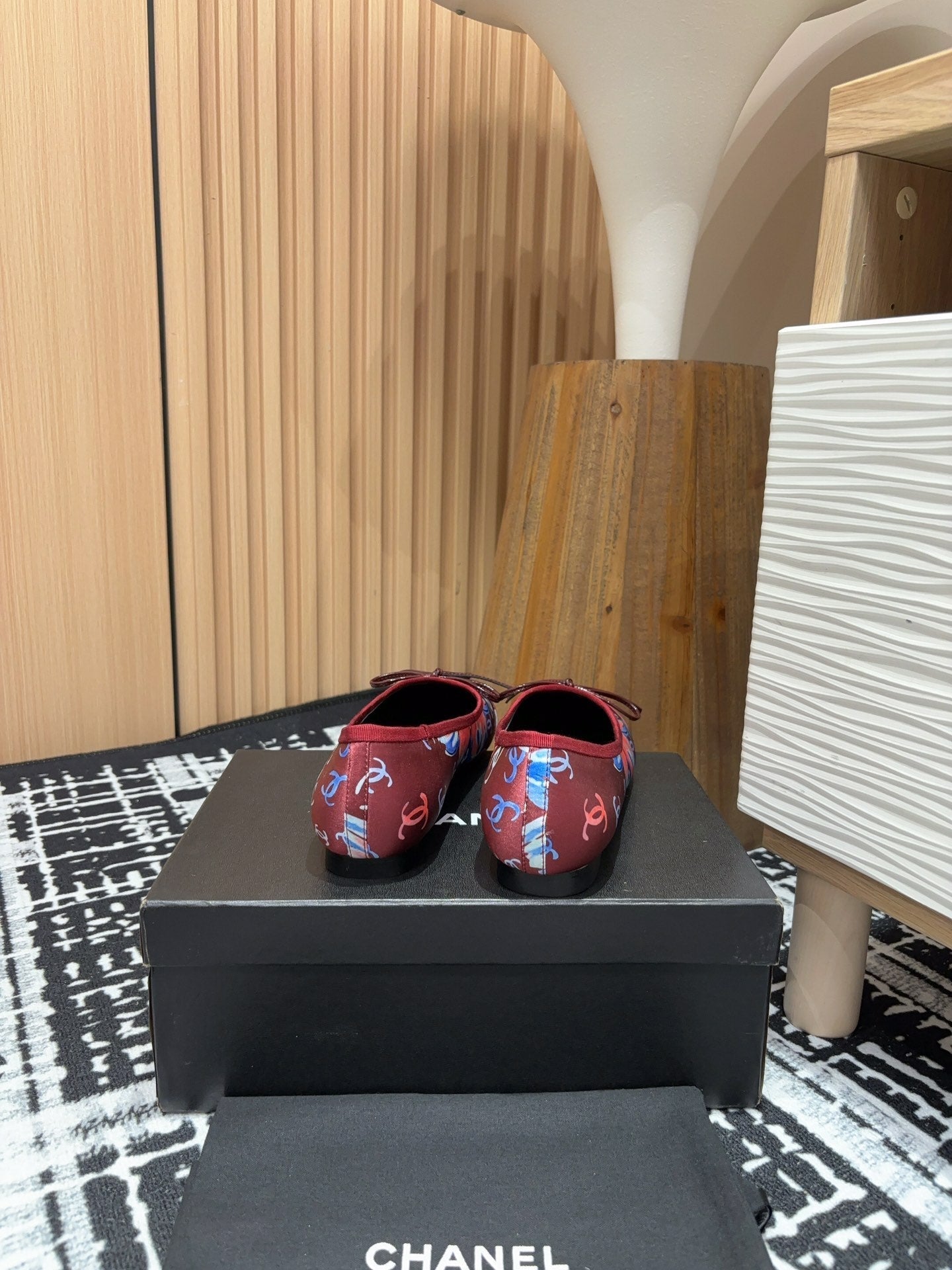 CHANEL Ballet Flats Red Silk Flowers And Lambskin