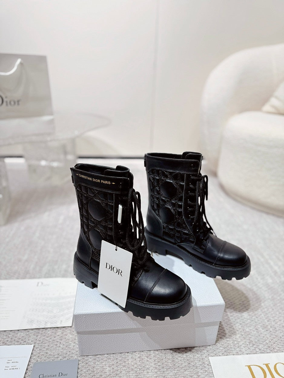 DIOR D-Unit Ankle Boot 40mm In Black Plain Calfskin  988755