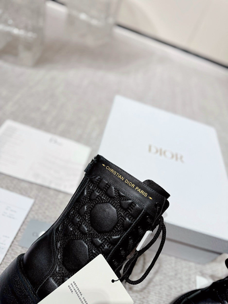 DIOR D-Unit Ankle Boot 40mm In Black Plain Calfskin  988755