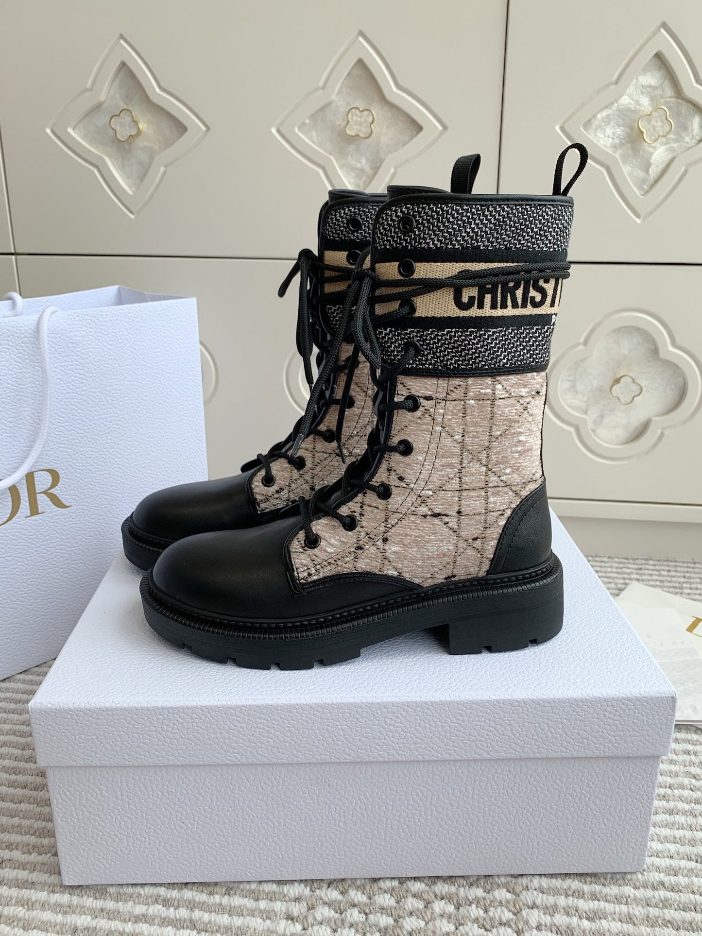DIOR D-Major Ankle Boot In Dark Beige Mix Black Canvas And Cowhide 105071