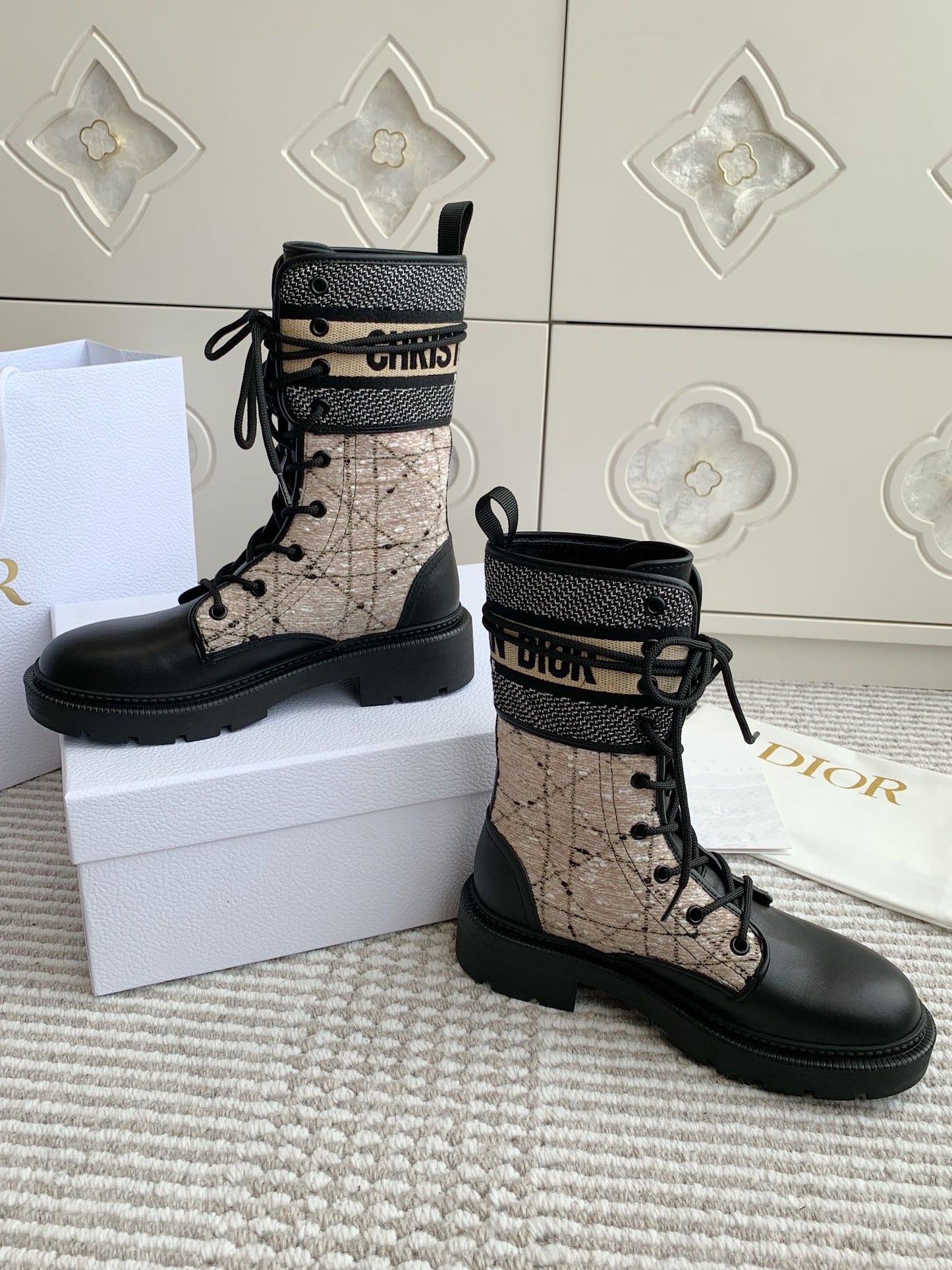 DIOR D-Major Ankle Boot In Dark Beige Mix Black Canvas And Cowhide 105071