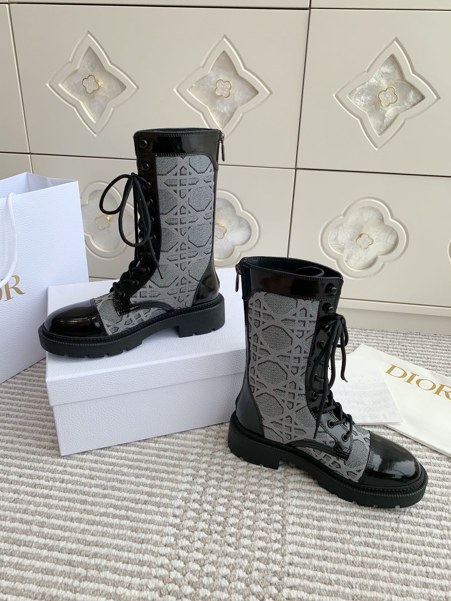 DIOR D-Unit Ankle Boot In Grey Mix Black Denim Fabric And Glossy Cowhide 105084