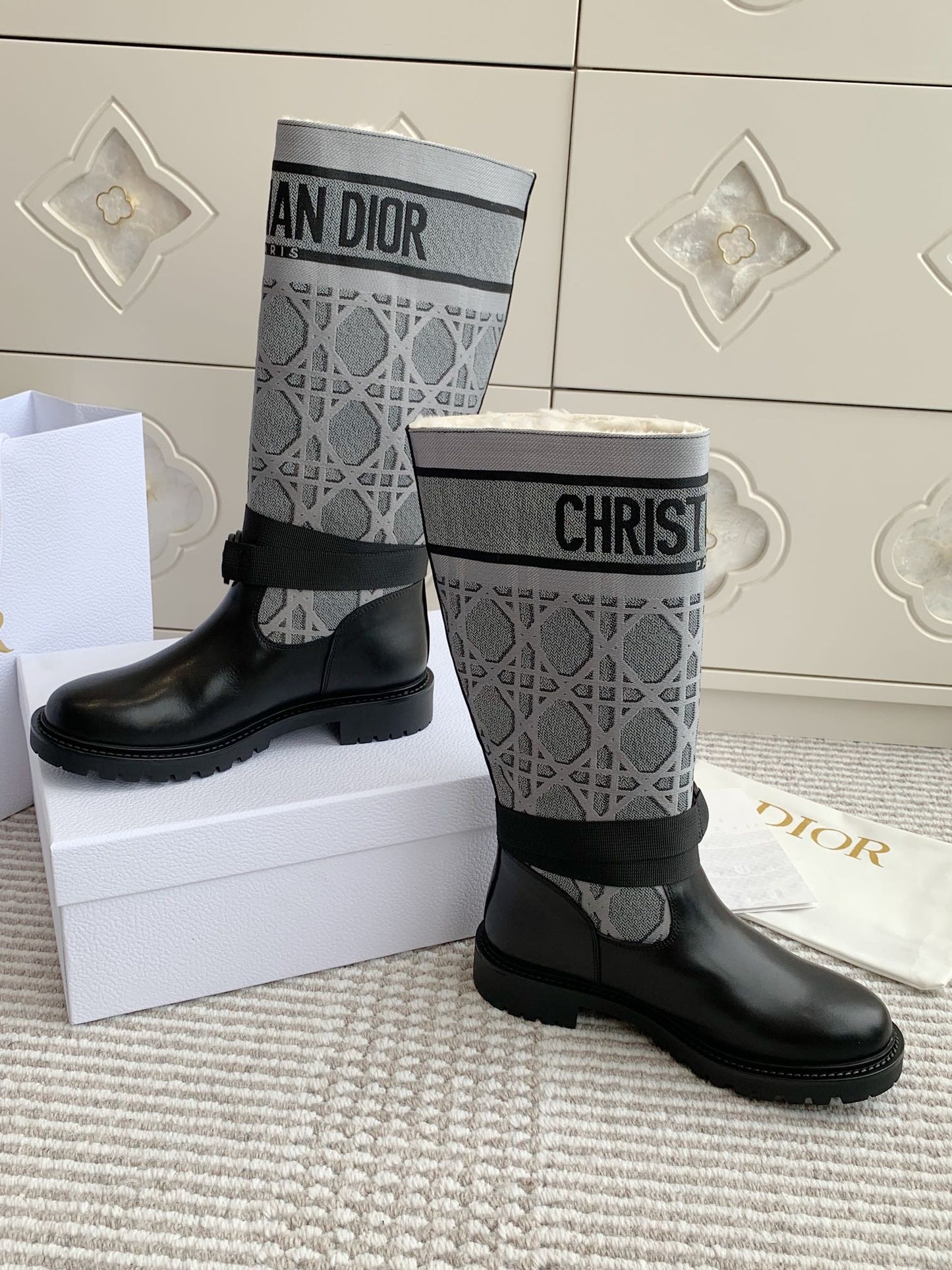 DIOR D-Major Boot In Grey Mix Black Denim Fabric With Fleece Lining 105070