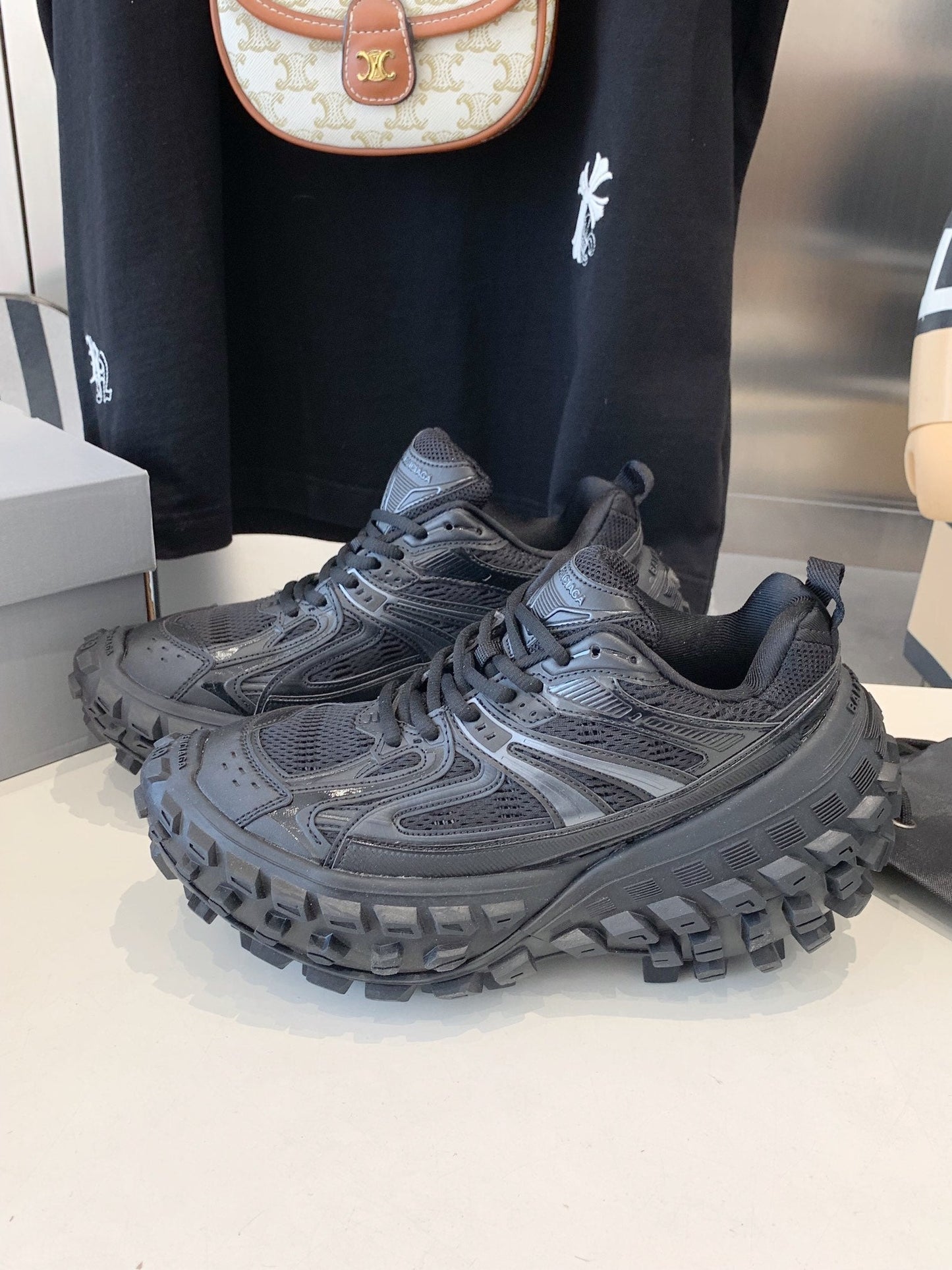 Balanciaga CHUNKY SNEAKERS IN BLACK POLYURETHANE, POLYESTER AND NYLON